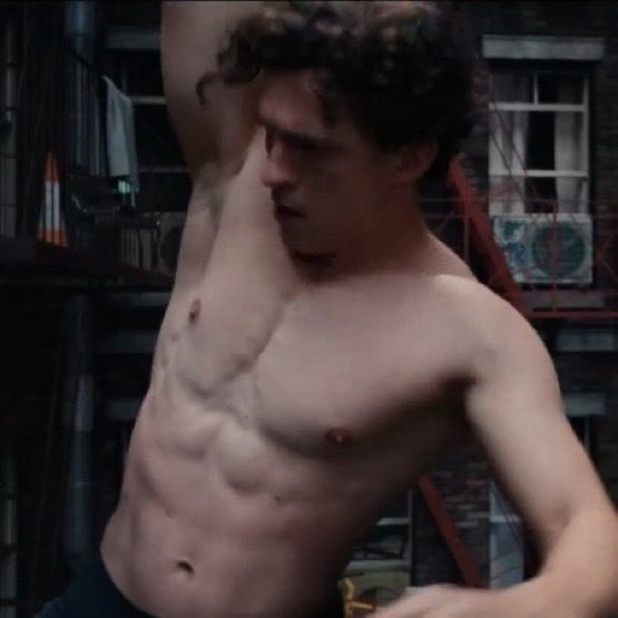 HotGuye4Life's tweet photo. TOM HOLLAND CAN DO ANYTHING HE WANTS 🔥🔥🔥🔥🔥🔥🔥🔥 https://t.co/pyEbtIvYOl