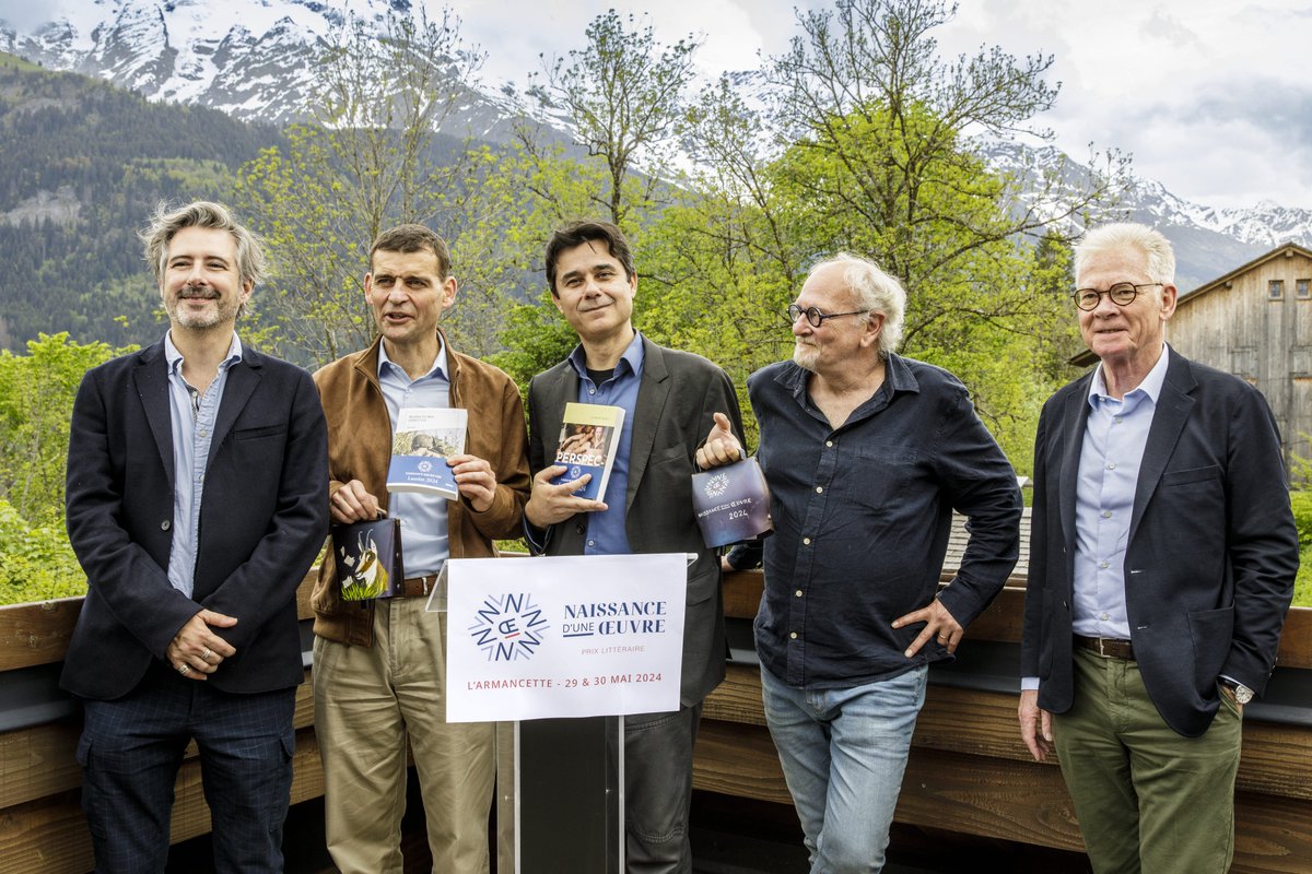 ActuaLitte's tweet photo. 🔗 https://t.co/CeXVwtsIZb
🏆Trois finalistes retenus
Le Prix Naissance d’une œuvre distingue trois romans de 2025.
#Edition #Livre #Litterature #PrixLitteraire https://t.co/sOutJJ02ku