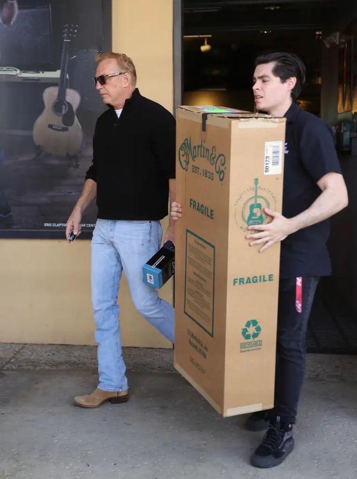 Kevin Costner tweet media