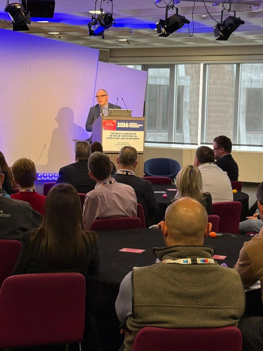 Old Cholmeleians tweet media