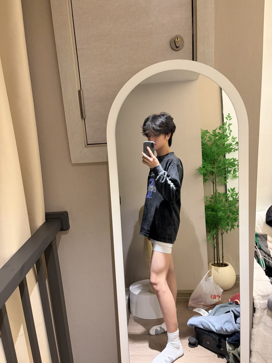 dandanjun825's tweet photo. 我复活了🤓 https://t.co/6xvSvIGyI5