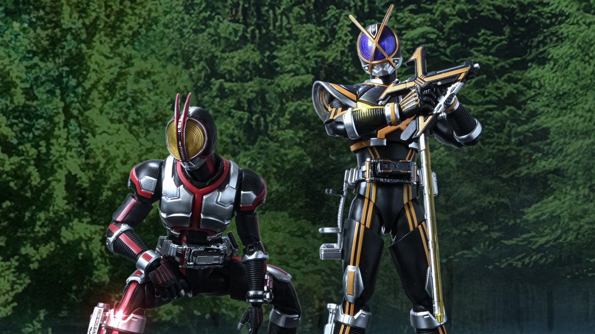 エバルト tweet media