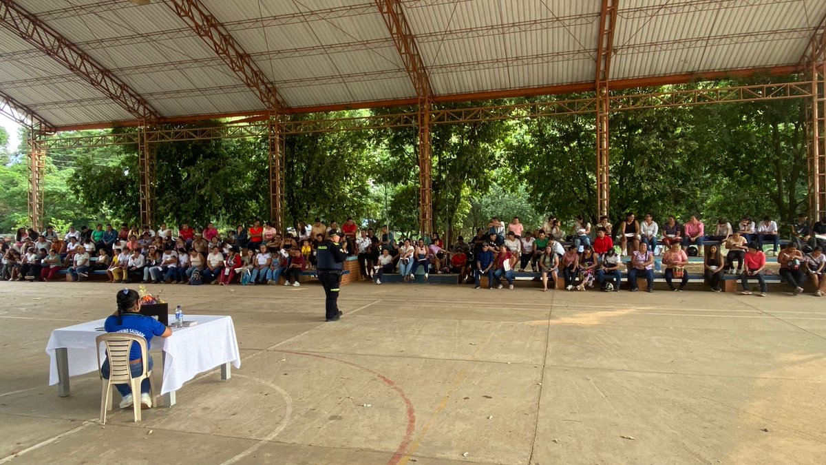 ProteccionPonal's tweet photo. Seguimos trabajando por la #Niñez. En #Casanare, llevamos a cabo jornada de sensibilización con padres de familia y docentes, abordando temas de violencia intrafamiliar, normatividad vigente, uso del vaper y la importancia de activar oportunamente las rutas de atención🫂. https://t.co/9qEYLouPHI