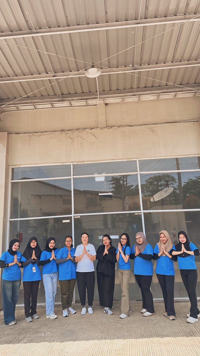 selfreporttt's tweet photo. Happy Eid AlFitr 1447H https://t.co/GUMGqGgnhA