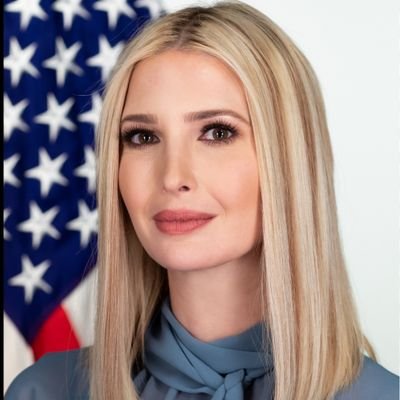 ᶜᵒᵐᵐᵉᶰᵗᵃʳʸ Q(MEGA TRUMP) tweet media