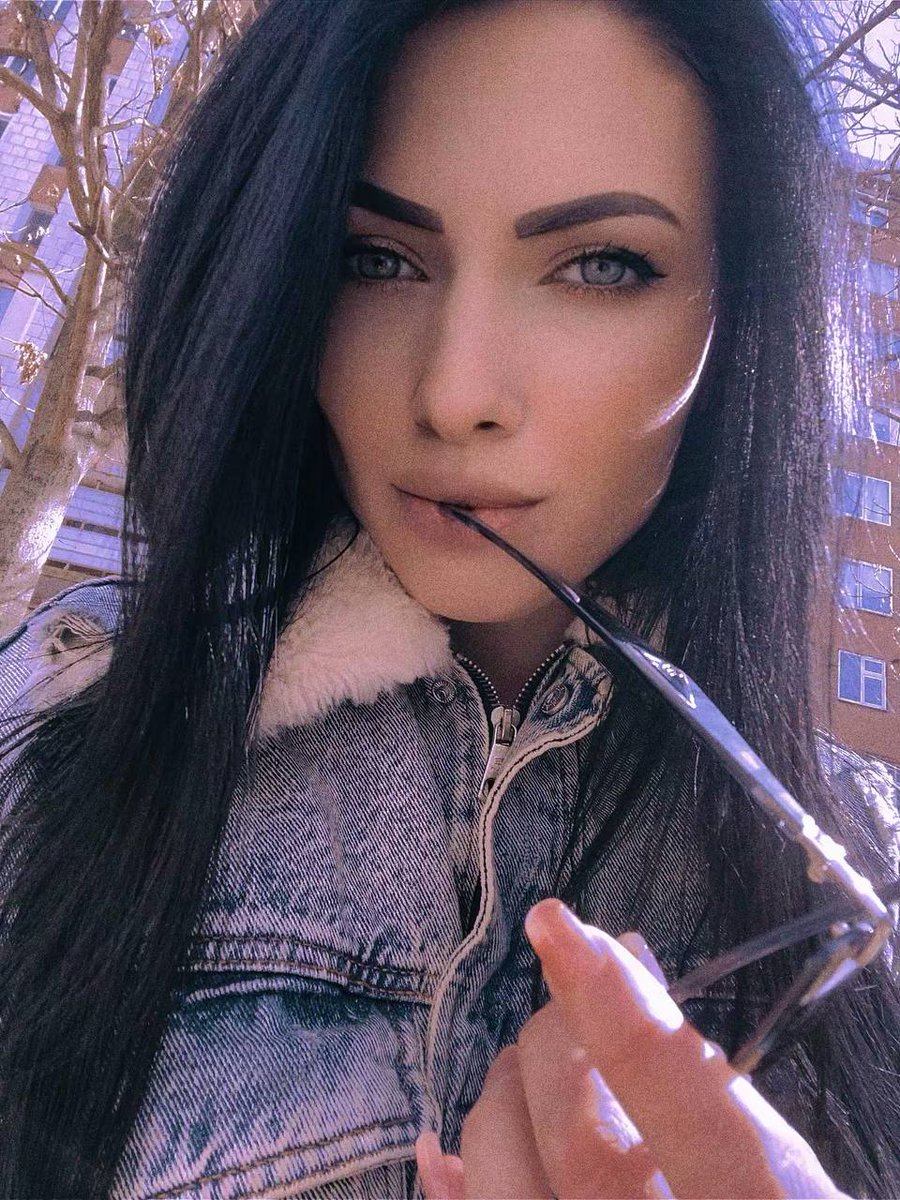 BlackFox tweet media