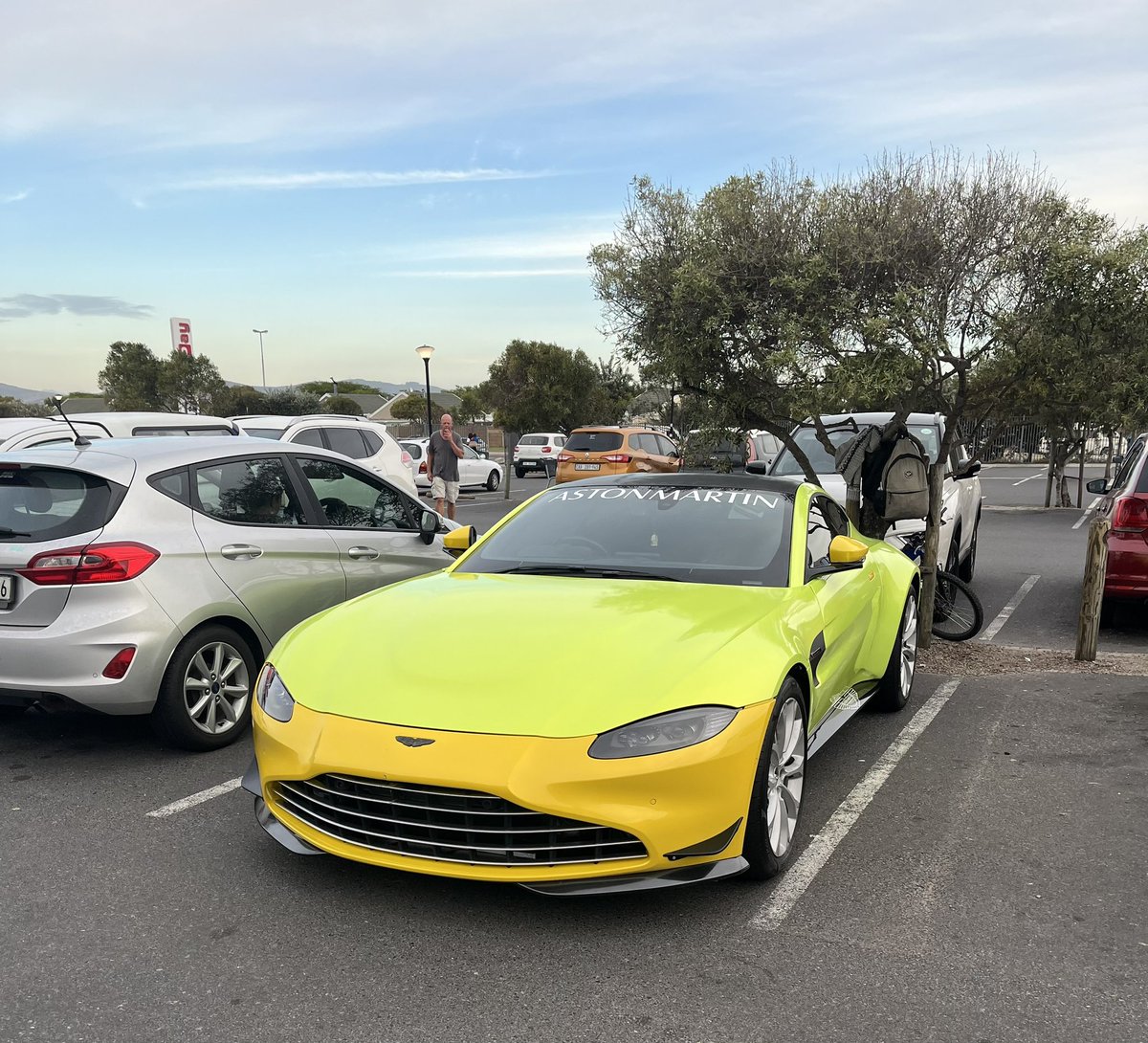 Marty de Beer tweet media