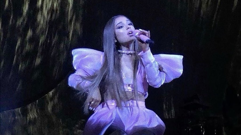 elisha ☾ | saw 5sos☆ tweet media