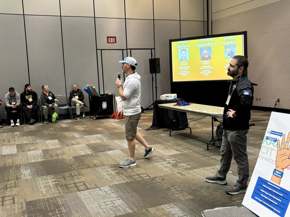 Megaera Regan (she/her) tweet media