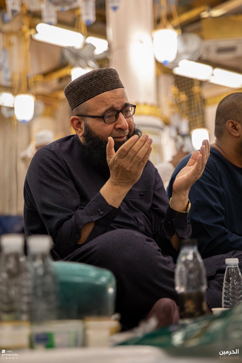 insharifain's tweet photo. رَبَّنَا تَقَبَّلْ مِنَّا إِنَّكَ أَنتَ السَّمِيعُ الْعَلِيمُ https://t.co/tMIpidypHJ