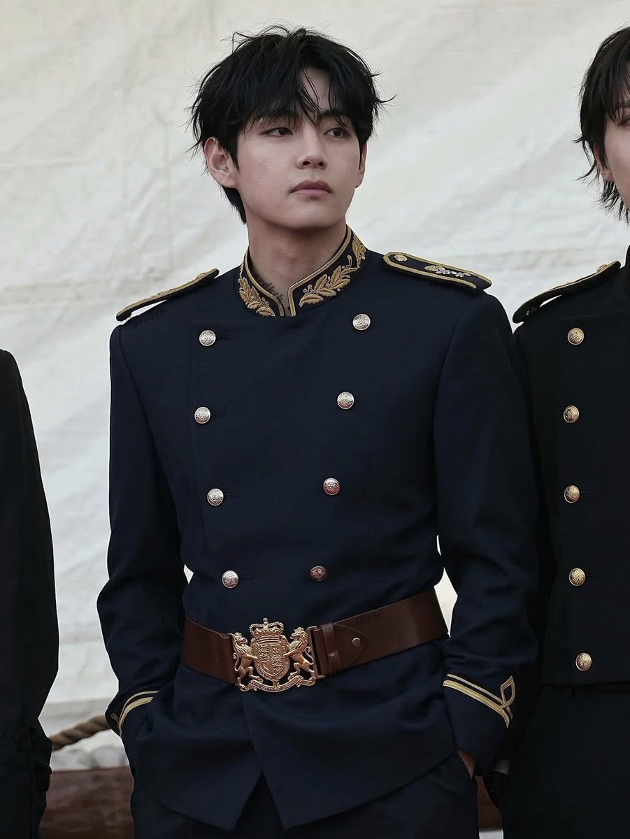 Arab Taehyung tweet media