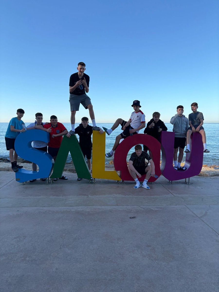 SLT Tours tweet media