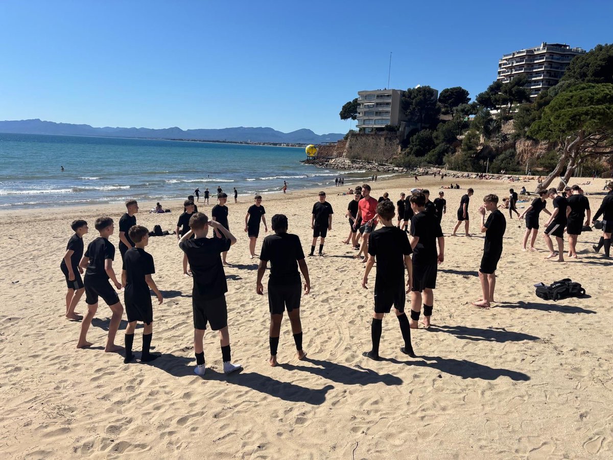 SLT Tours tweet media