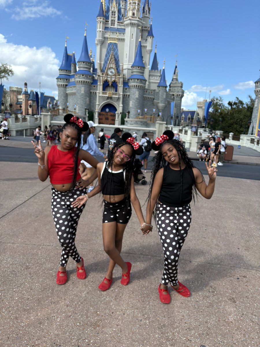 virGOAT💅🏾 tweet media