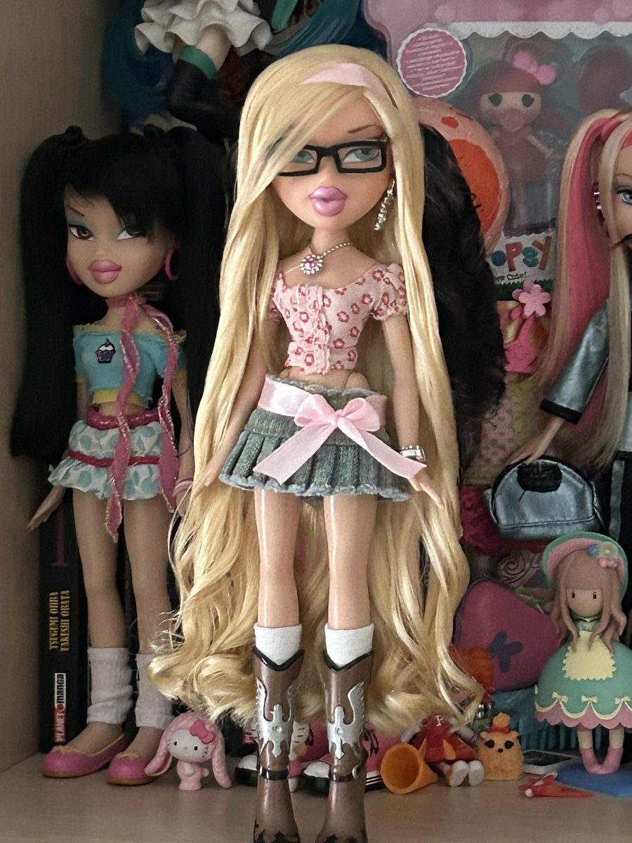 SweetzKumi's tweet image. #sorry