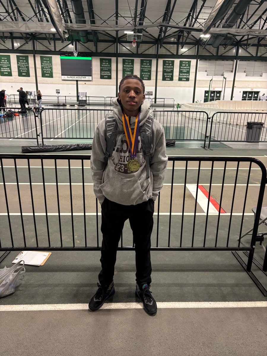 PeoriaHighTrack's tweet photo. Malik johnson c/o 2026
 Big 12 indoor long and triple jump champion 
Malik’s 13.97 launched him into the state’s top 10 for the triple jump.
Long jump- 6.90 ( 22-07)
Triple jump - 13.97 (45- 10) https://t.co/JNfvGc3Jmz