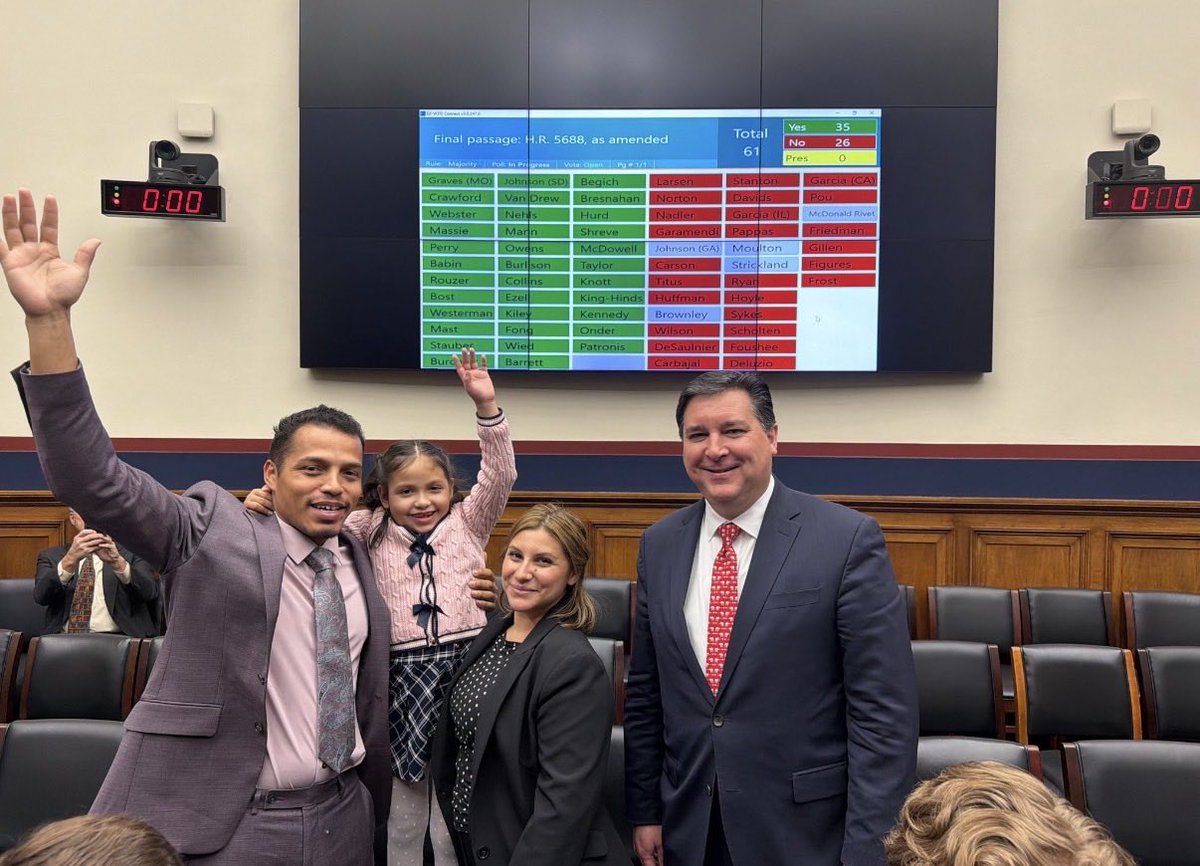 American Truckers 🚛🦅 tweet media