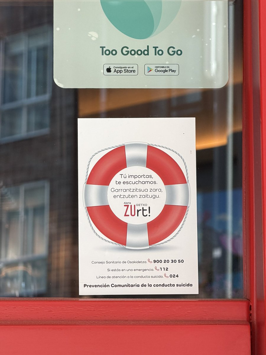 SOSdemencias's tweet photo. Qué gozada que la iniciativa de #ZUrt! traspase la frontera de Getxo.
Ayer lo vi en un bar de Bilbao 💛
#PrevenciónSuicidio https://t.co/wJbutDwSLh