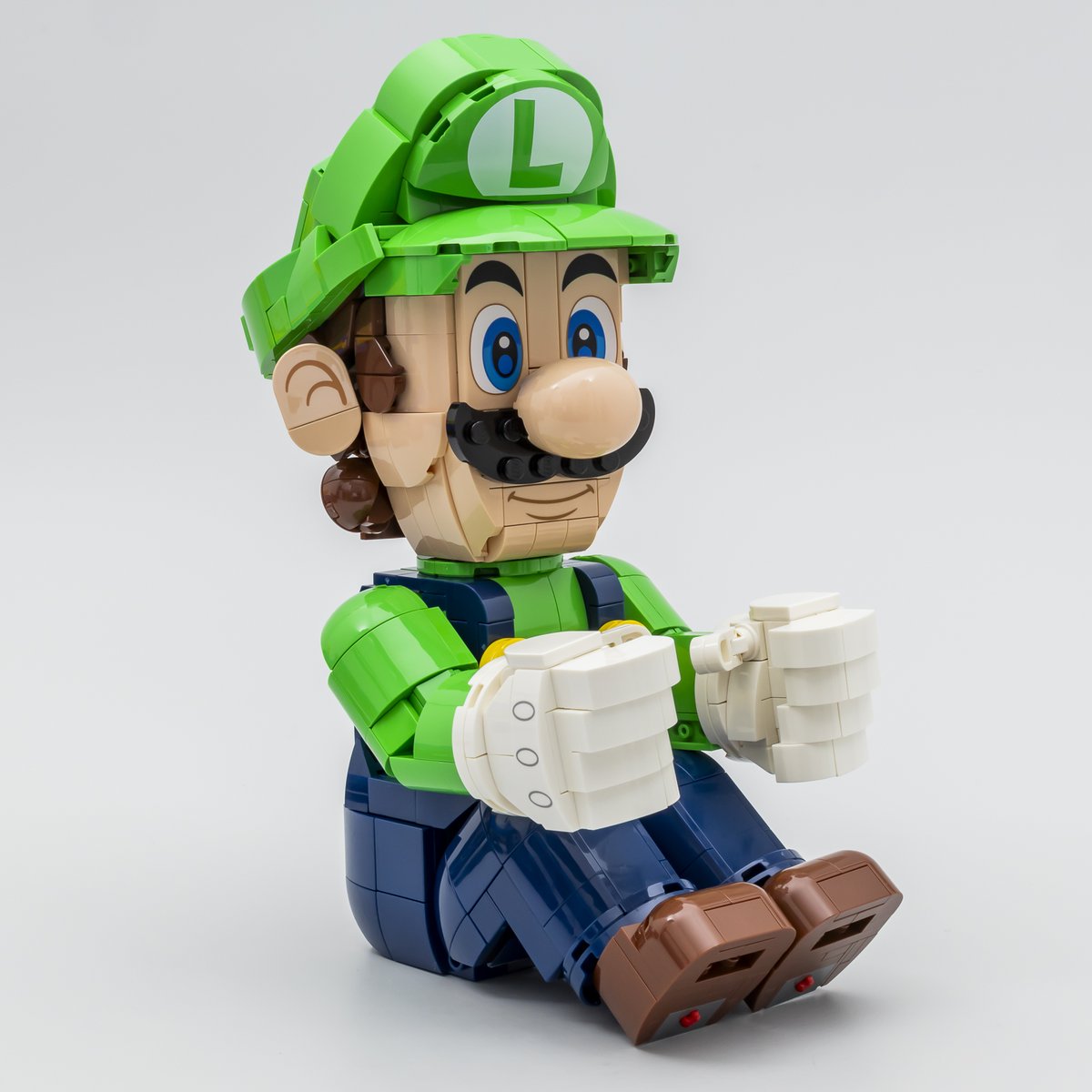 hothbricks tweet media