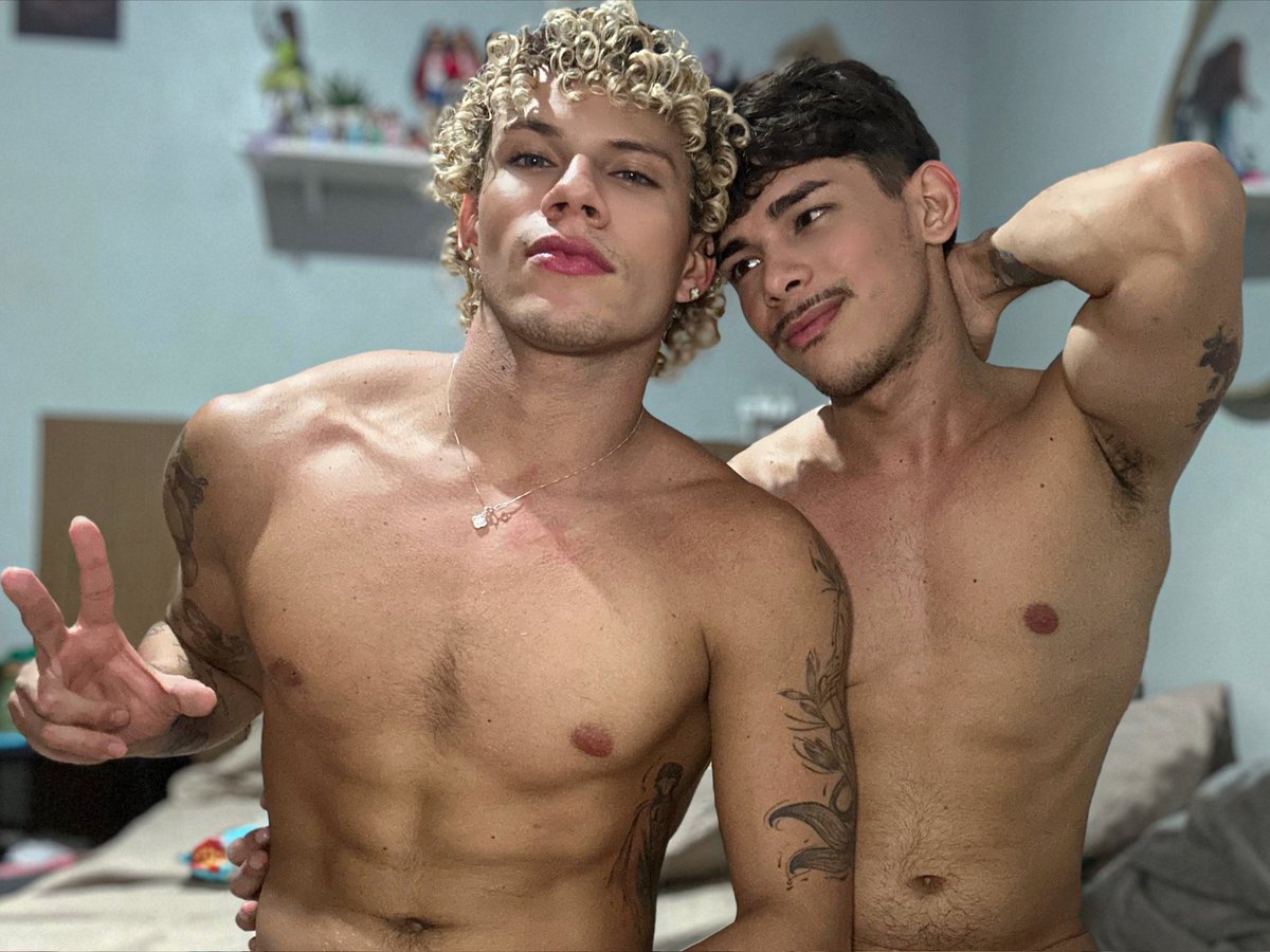 SUAMI TSUNAMI 🌹 1.0 tweet media