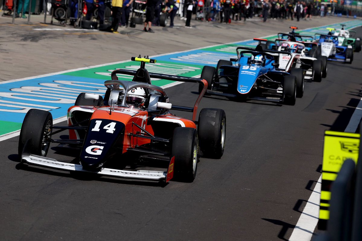 Lisa Billard tweet media