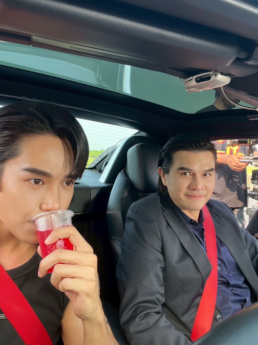 อาทิตย์ ลูก ดิเรก tweet media