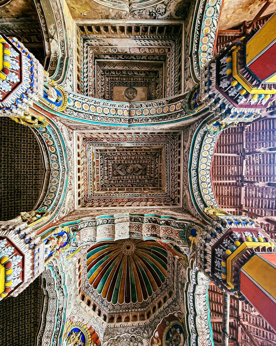 History of Hindus tweet media