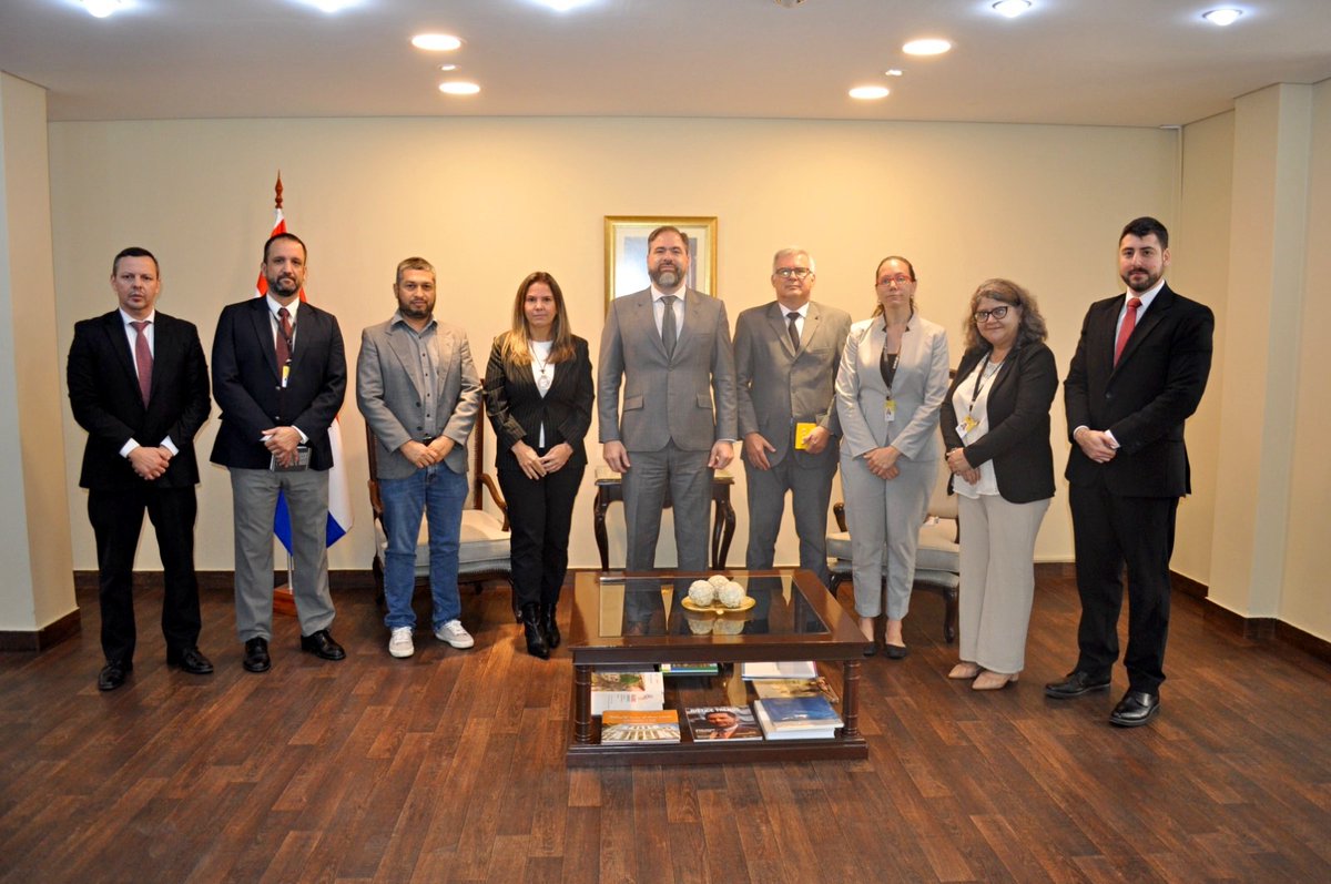 Ministerio de Justicia tweet media