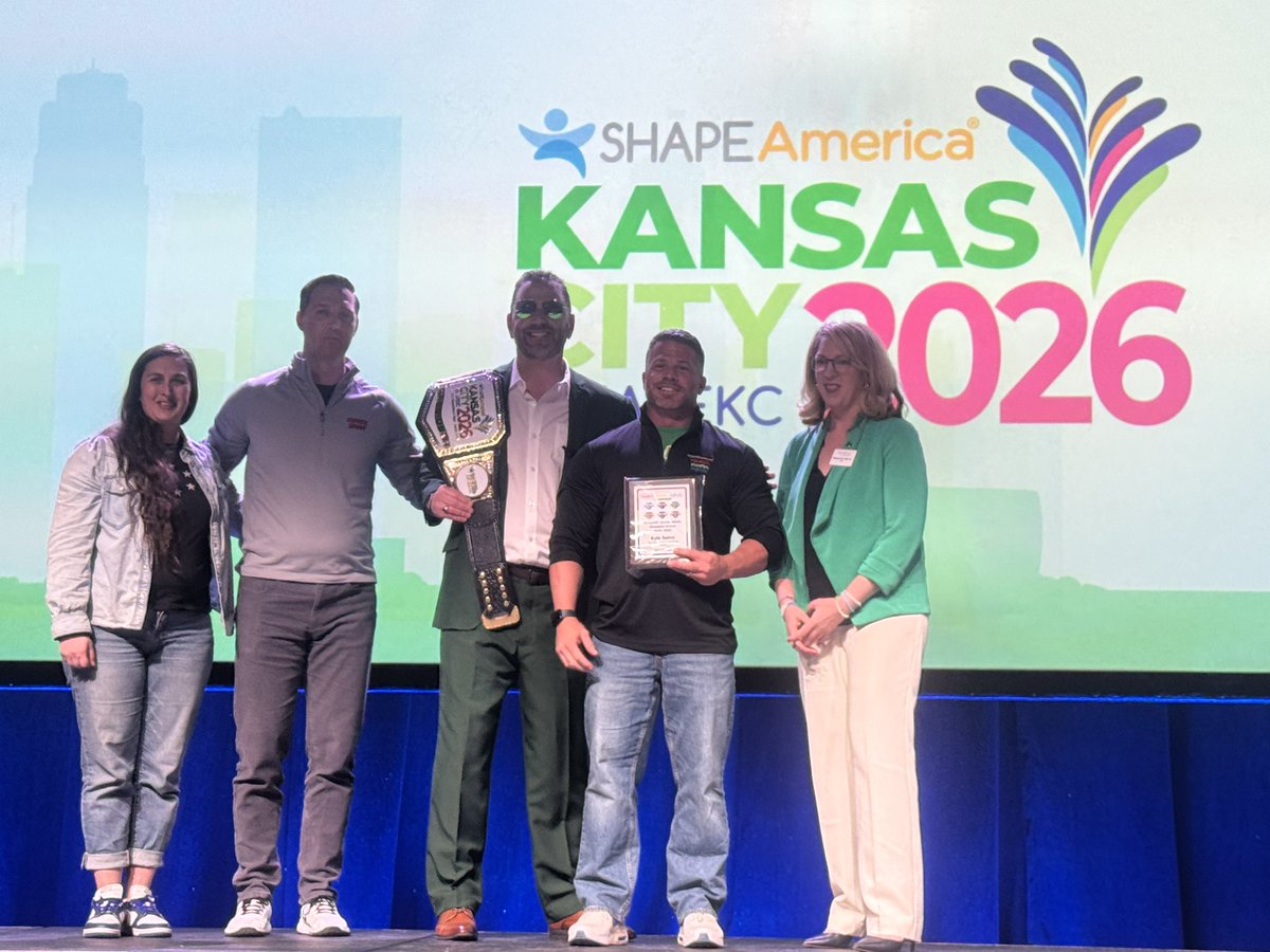 MOSHAPE1_HMM's tweet photo. He didn’t just show up—he showed OUT. 💪🔥

#HMM powered by @choosebooster MVP 🏆 @Salvo_TCE #3 TOP CHAMPION SCHOOL 💫 #SHAPEKC 

Congratulations Kyle, you are the true “Strength in Kindness”🔥💪

If you see him today, give him a high five ✋@SHAPEAmerica @MOSHAPE1 https://t.co/ItsfyOxxL4