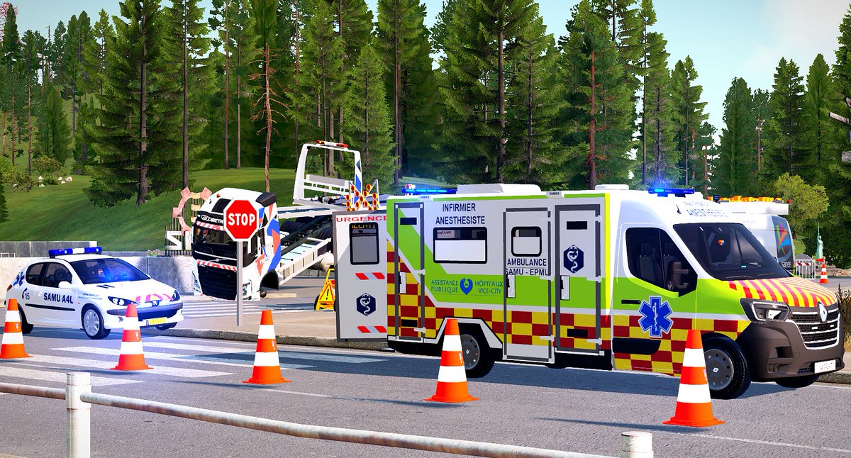 SAMU_A4L's tweet photo. Très fort engagement de l'EPMU sur de nombreuses interventions, une formation interne puis sur des accidents de le route, des blessés suite incendie, la prise en charge d'une victime décédée. https://t.co/b80VnDQDis