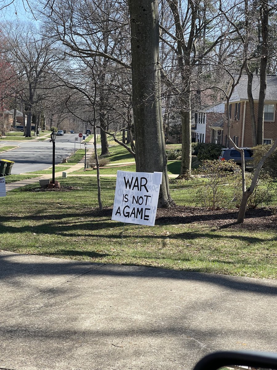 Eileen aka Alien 👽 McLaughlin 🇺🇸🇺🇦 🟦 tweet media