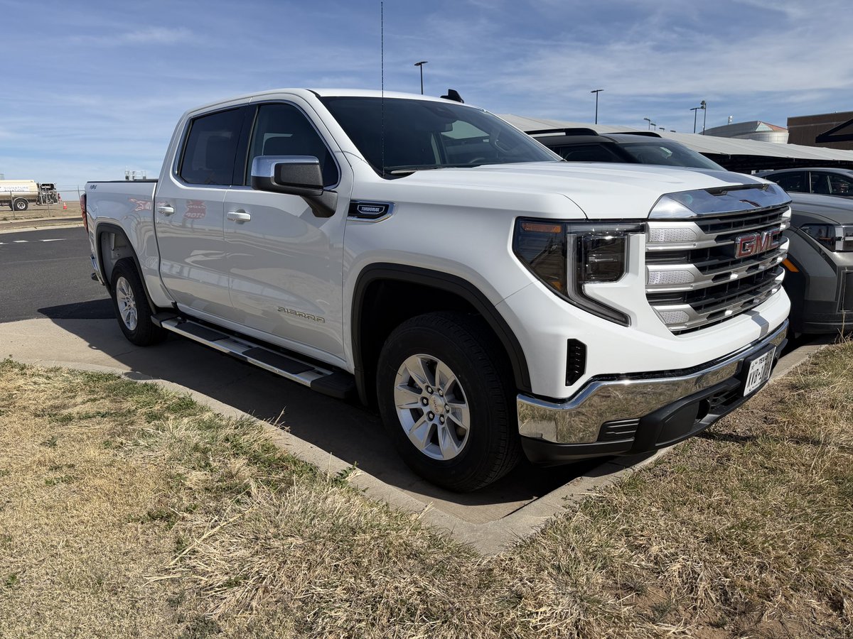 TheHobbyistMiner tweet media