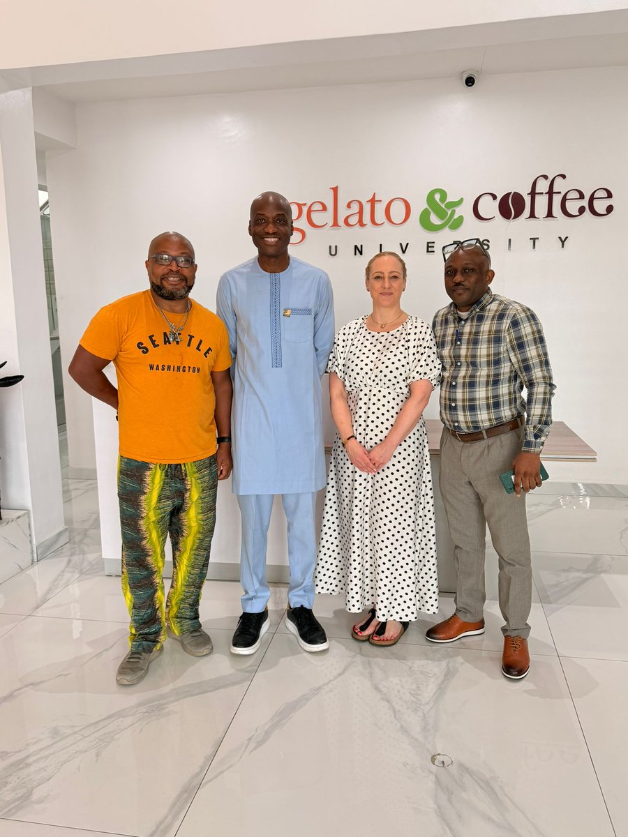 moneyinminsng's tweet photo. Our CEO, @badejolaw, met with Cosmos Africa Trading NIG. Limited - the powerhouse behind Gelato &amp; Coffee University.

Shaping Nigeria’s F&amp;B industry since 1994.

We can't wait to welcome them to the WageX family https://t.co/LyJSMyE4dH