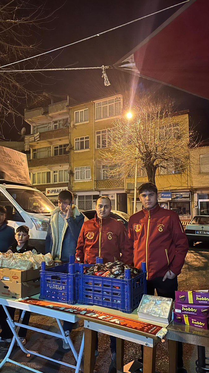 uAkarabuk78's tweet photo. Çanakkale şehitlerimizin aziz hatırası için yenice merkez camiinde ikramlarda bulunduk. Vatan size minnettar 🙏🏻

#uAkarabük 
#uAYurtiçi https://t.co/SCsnt0o0k2