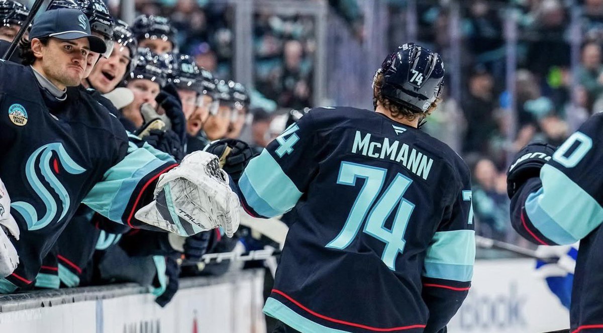 Leafs Papi tweet media