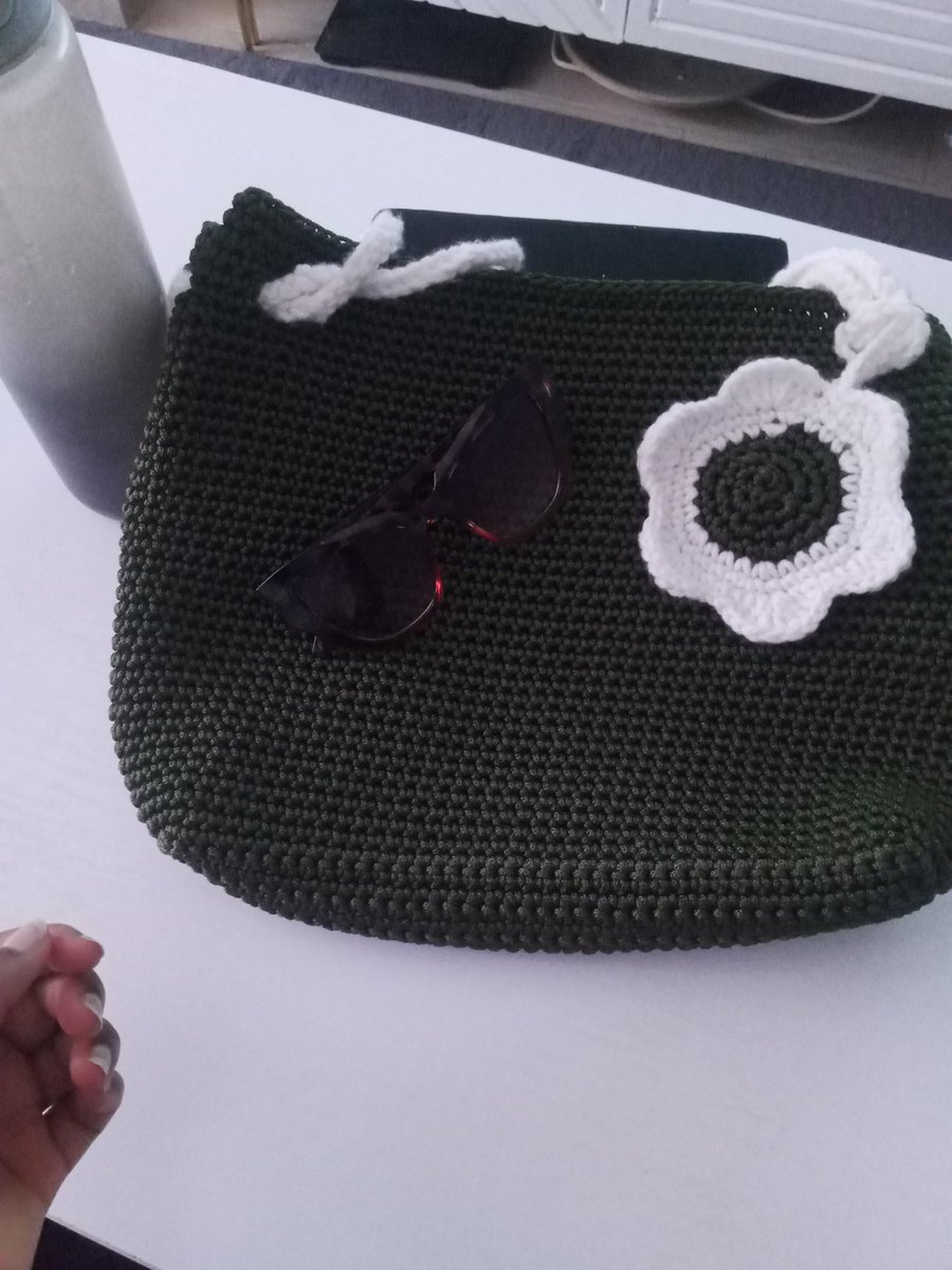 Danni01917510's tweet photo. @BALUCIAGA Crocheter here https://t.co/u4qIUjnHn6