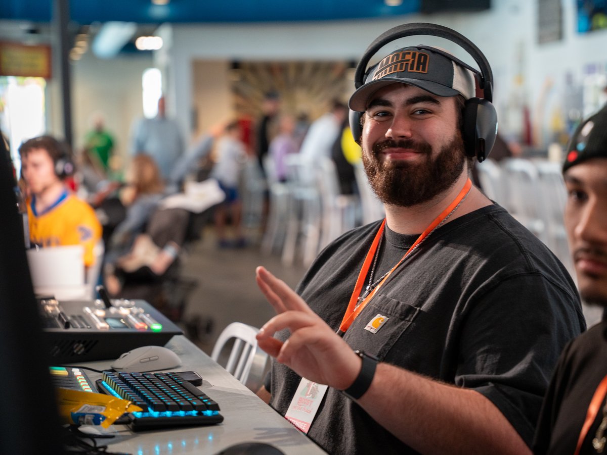 Ian Burnett tweet media