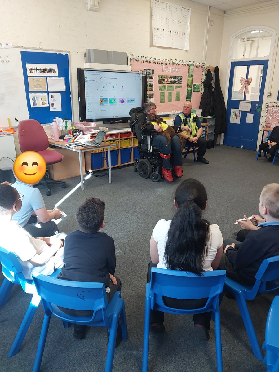 Oldbury Police tweet media