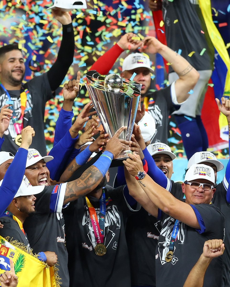 José G. tweet media