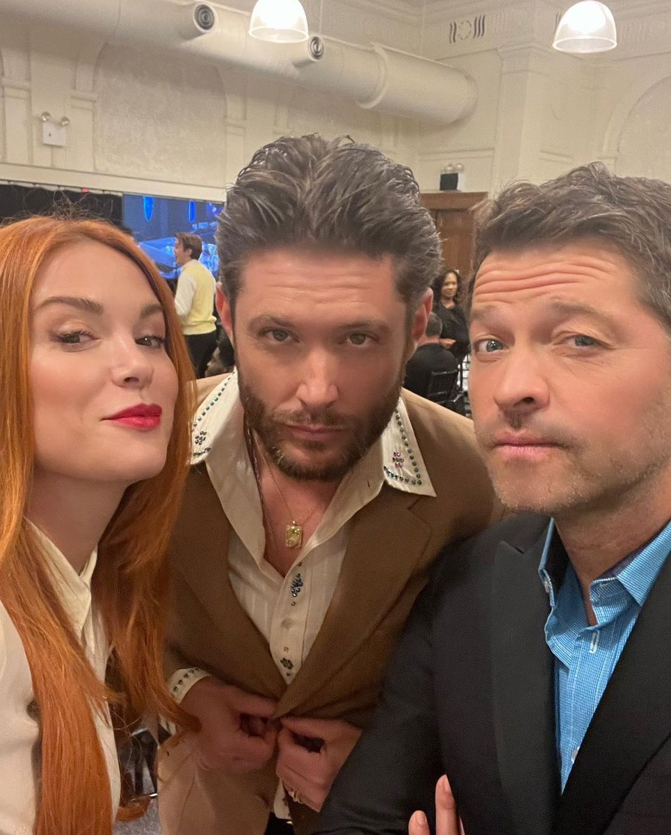 misha collins brasil tweet media