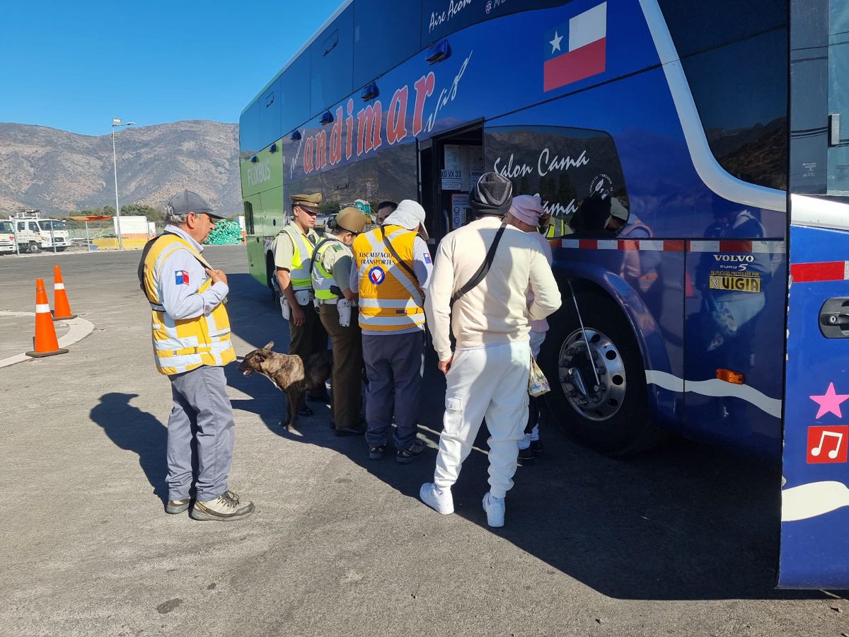 Carabineros Tránsito tweet media