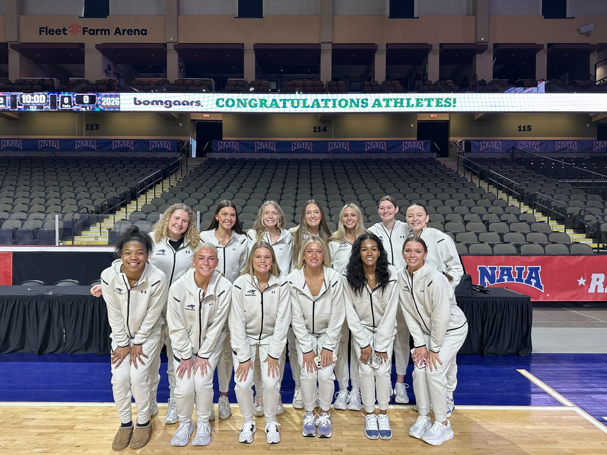 SF Women's Basketball tweet media