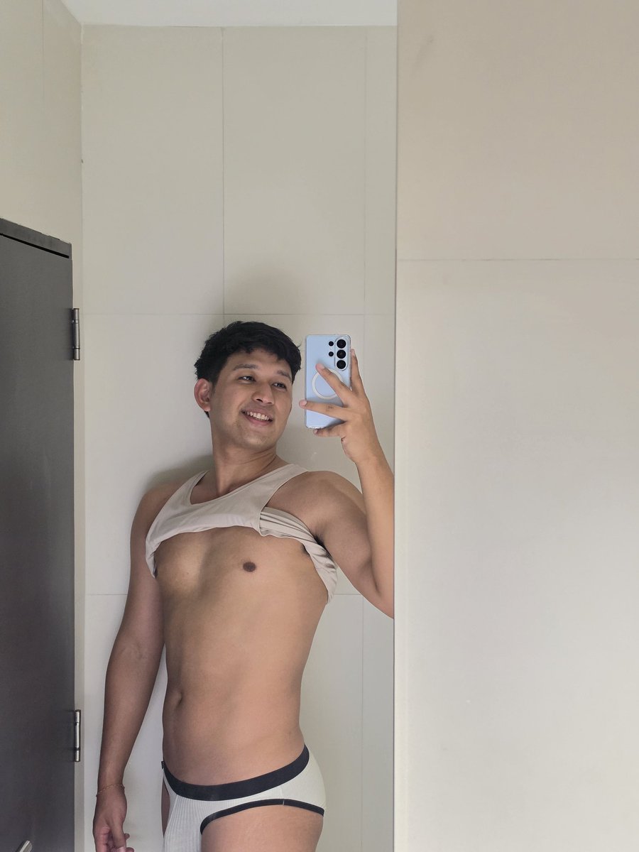 ไปร์ tweet media