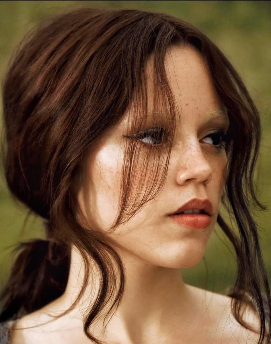 HollywoodFaces tweet media