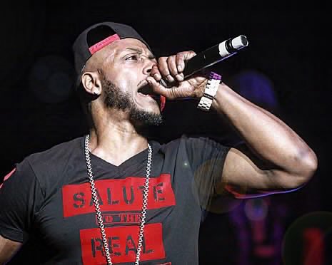 mr_moon_85's tweet image. #Louisiana #Rapper #Mystikal Pleads Guilty To “Sexual Abuse” 🍇 Charge; Sentencing Is Scheduled For June As He Faces 20 Years In Prison…

Honestly, That’s Not Even Long Enough… Just Lock Him Up &amp;amp; Throw Away The Keys! 

#JustACoolGeek 🤓 #MrMoon85 🫩
