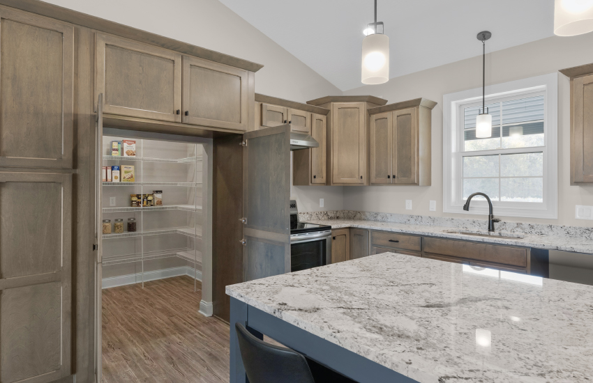 thehomeplace's tweet image. What if your pantry looked like a cabinet? 👀 These homeowners in Sunbury, OH added a hidden pantry to their Custom Jillian B -  The standard Jillian is 3 Bed, 2 Bath, 1,450 SF.
#CustomHome #OhioHomes #HousePlan #OnYourLot #NewConstruction