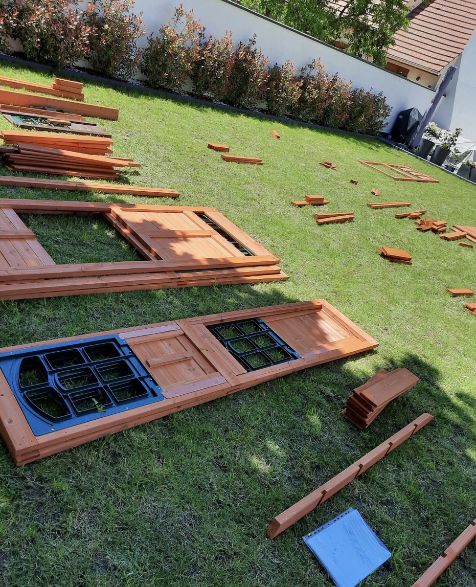 MontagedeMeuble's tweet photo. c’est le moment idéal pour faire installer votre aire de jeux pour vos enfants
Contactez-nous pour plus d’informations
#airedejeu #jardin #jeu #montage 
Montage de Meuble
Île de France 
Tel: 06 30 71 82 87 
Mail: Contact@montagedemeuble.fr
Web: https://t.co/TSBGMQhcLb https://t.co/AjhZKSzkbU