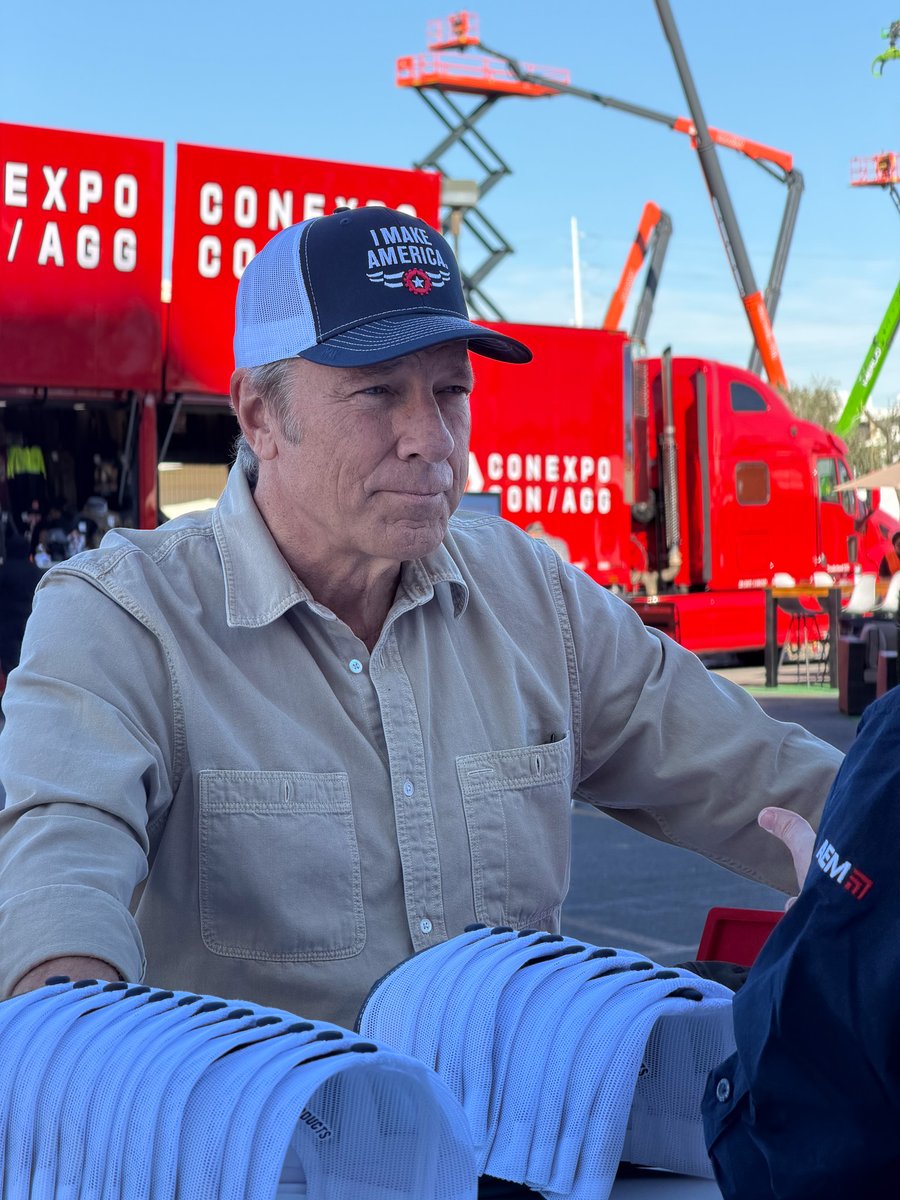 I Make America tweet media