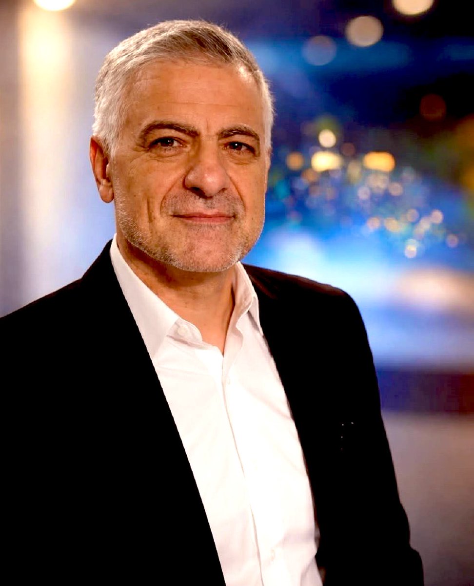 الصحافة ليست جريمة…

رحم الله الصحفي محمد شري، الذي قتلته إسرائيل مع زوجته في غارة على منزلهما في بيروت.