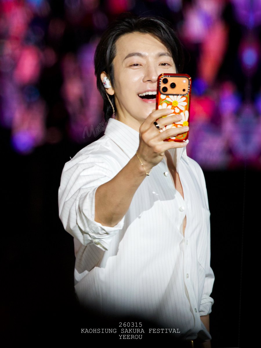 YEEROU💙 tweet media